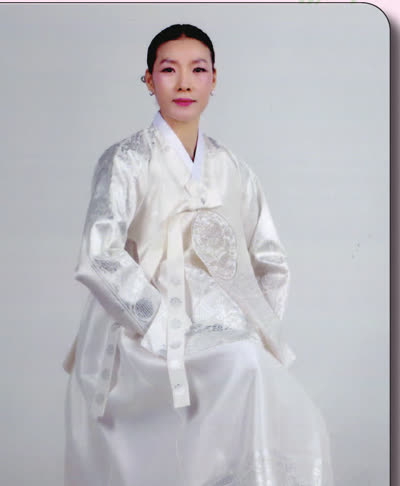 서울 새남굿 전수자 김서령